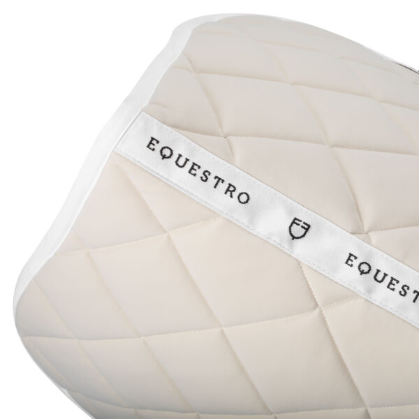 Sellerie - Tapis de selle White Line Edition EQUESTRO - Obstacle